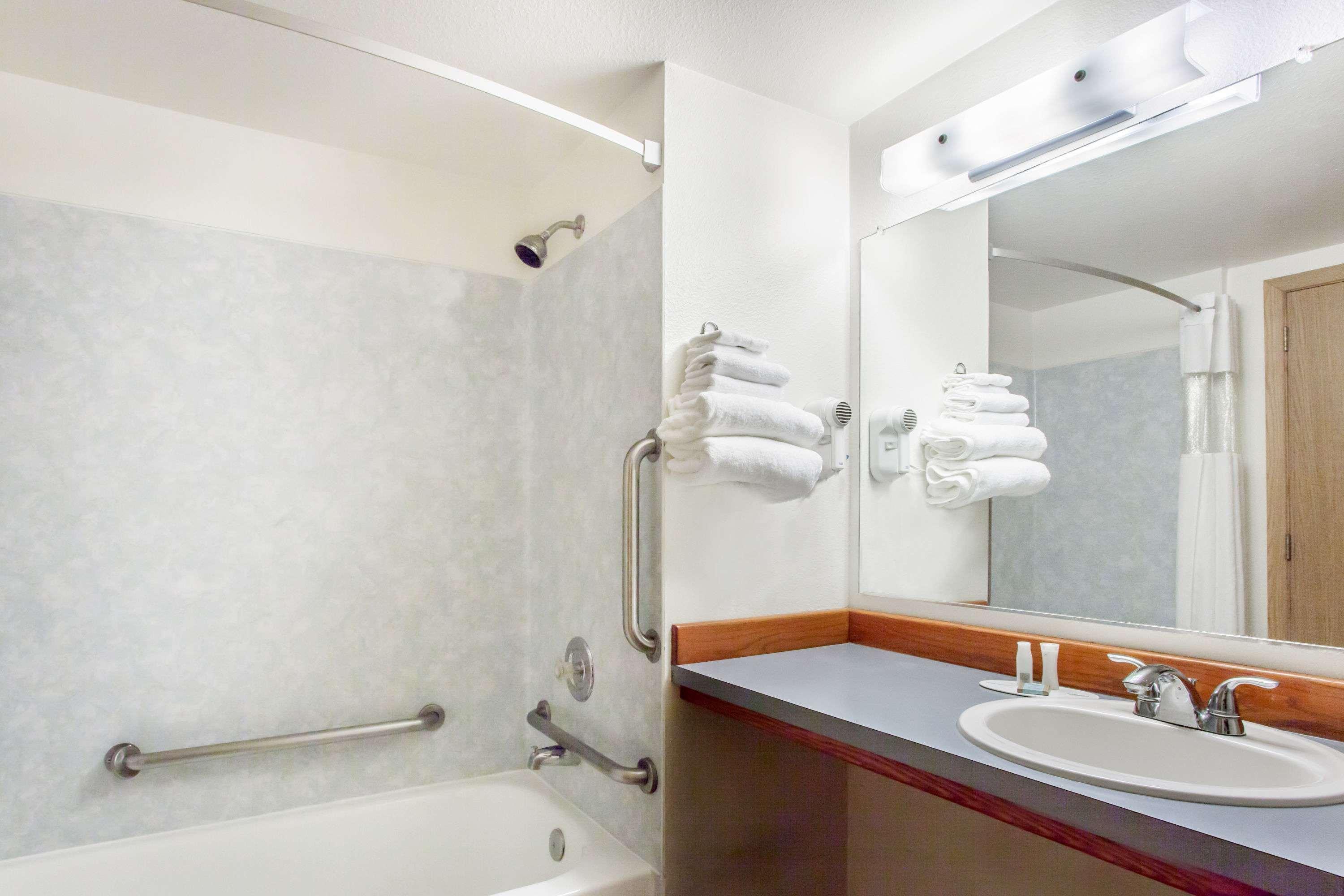 Econo Lodge Edmonds North Seattle Extérieur photo