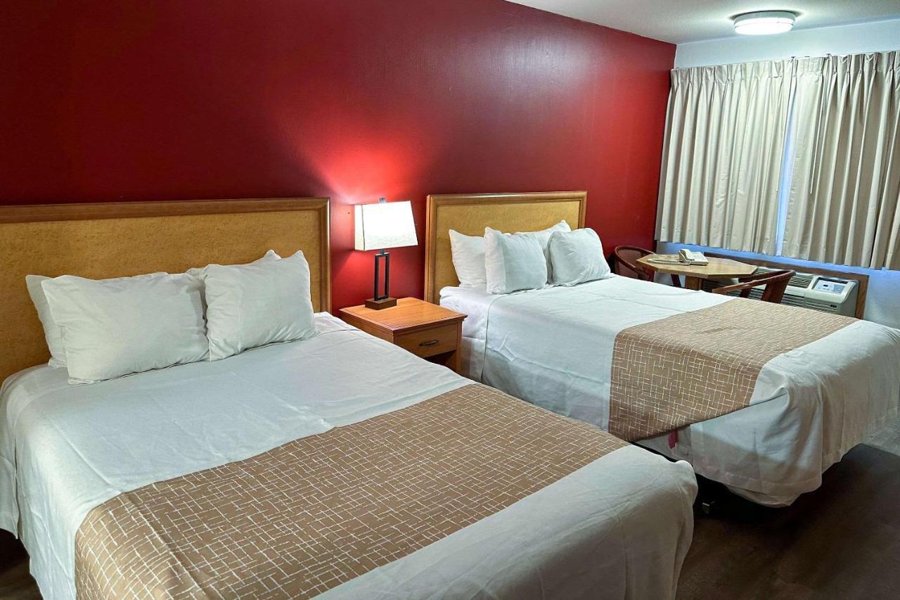 Econo Lodge Edmonds North Seattle Extérieur photo