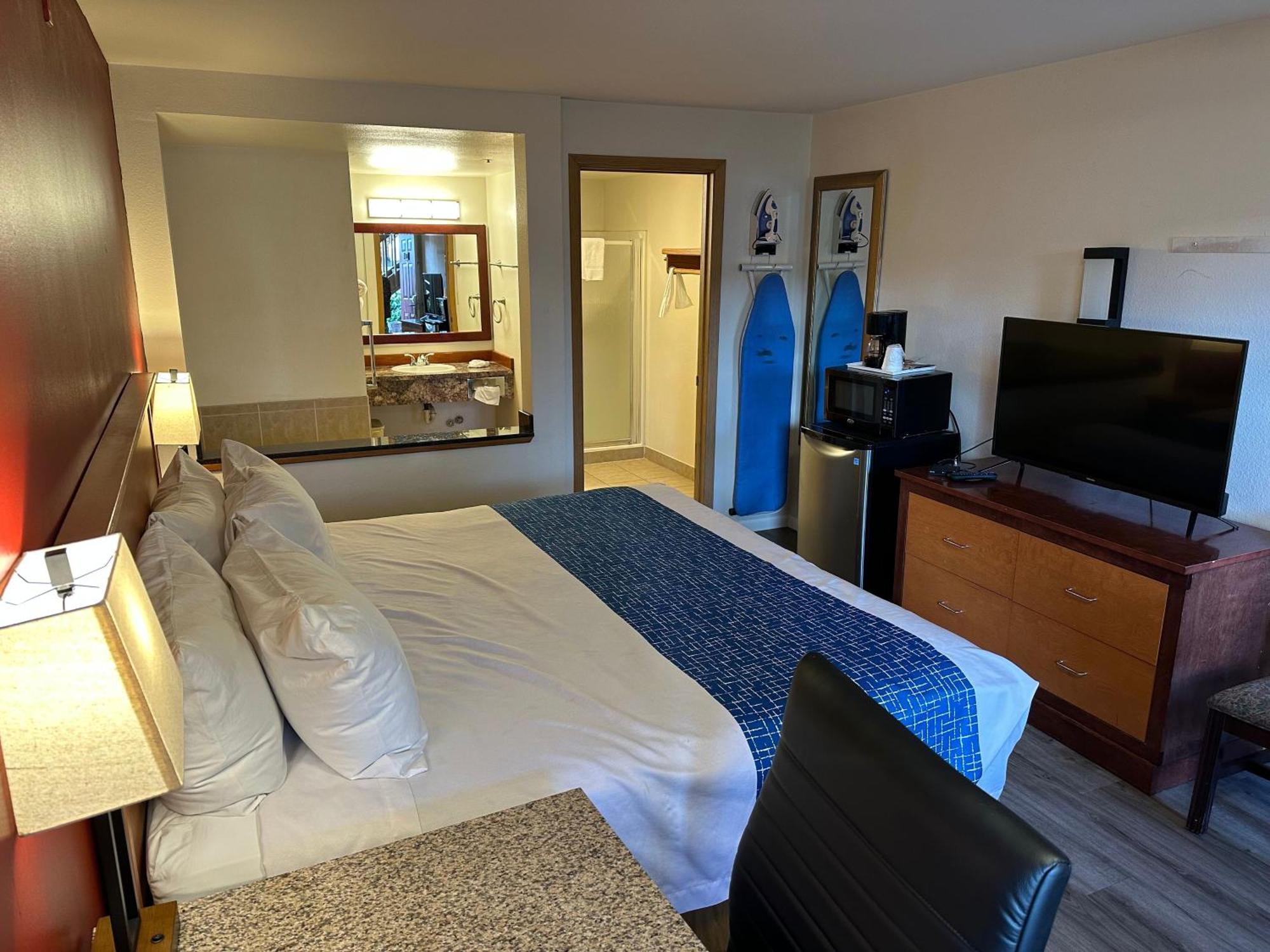 Econo Lodge Edmonds North Seattle Extérieur photo
